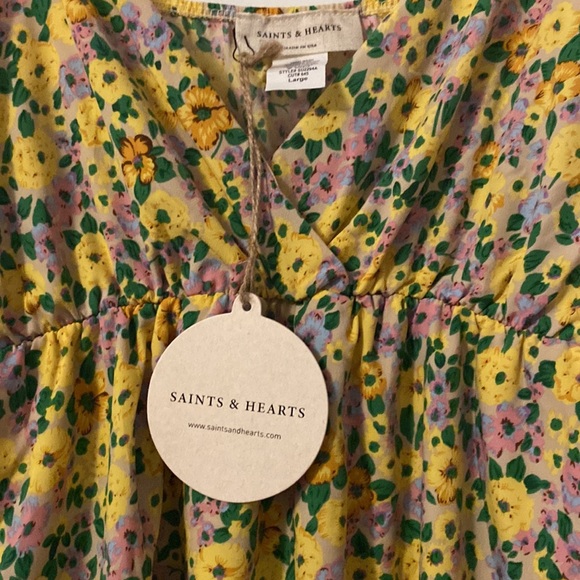 Floral Dress - Picture 2 of 3